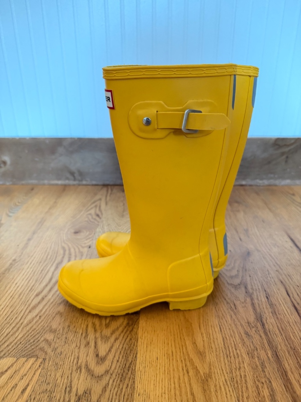 Hunter Original Kids' Classic Rain Boot in Yellow (Little Kid/Big Kid Size US 1) - Picture 8 of 11